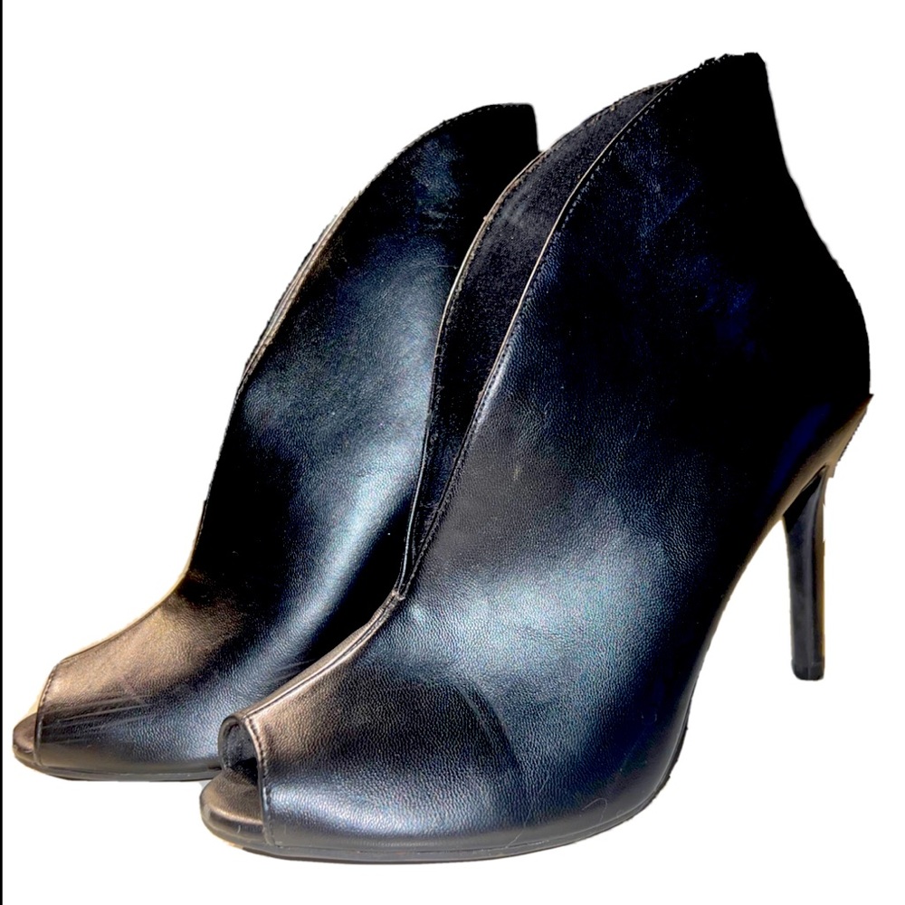 Christian Siriano Black Leather Open Toed with Slit Stiletto Heel